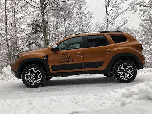 Kit ammortizzatori rinforzati rialzati 3.5cm Dacia Duster 4x4/2wd seconda serie