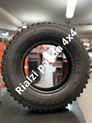 Neumáticos Maxi Cervinia sobredimensionados 145/80 R13 Panda 4x4