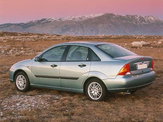 Amortiguadores traseros Ford Focus Berlina (DAW-DBW-DFW) de 98-04